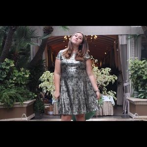 Meet your Posher, Hazel